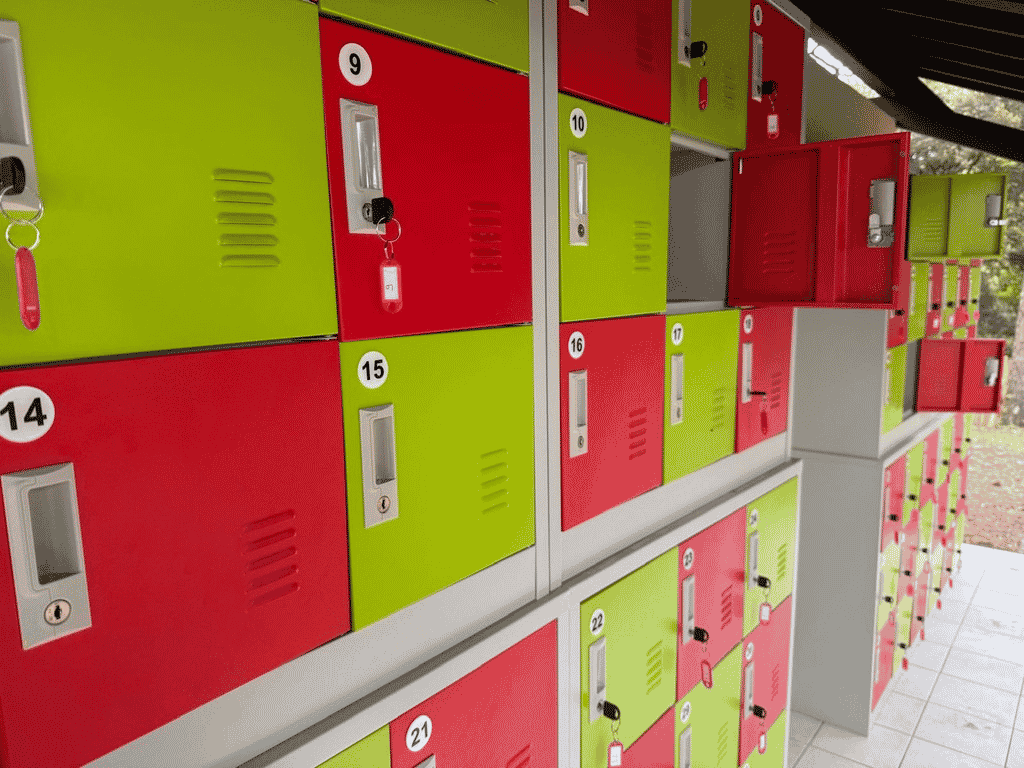 Casiers gratuits pour déposer ses affaires